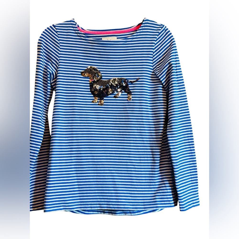 Joules Top with Sequin and Beaded Dog.  Size 6. 17” Pit to Pit 24” Length